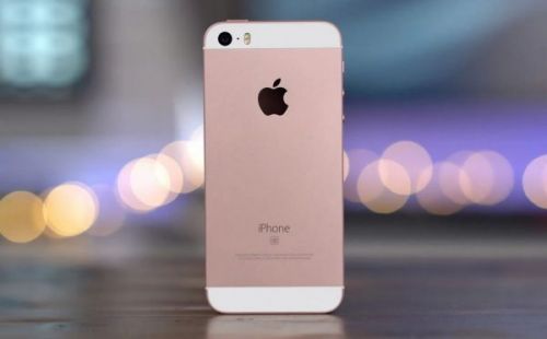 Bloomberg: iPhone SE 2 готовится к запуску в марте, новый iPad Pro в первой половине года несмотря на задержки