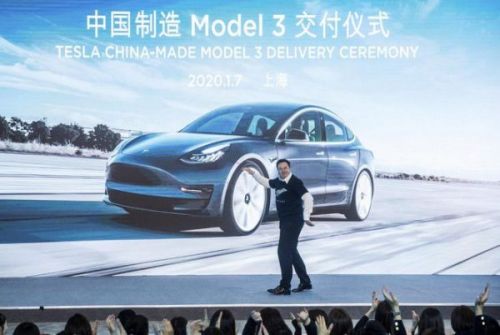 Илон Маск запускает программу Tesla SUV в Китае