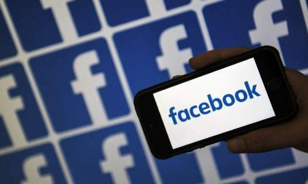 Facebook помечает контролируемые государством сообщения в СМИ, блокирует рекламу
