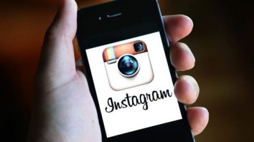 Instagram тестирует новую функцию, которая автоматически помечает оскорбительные записи
