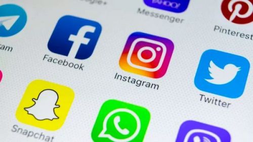 Правительство может заставить WhatsApp, Facebook и других отследить спорные сообщения