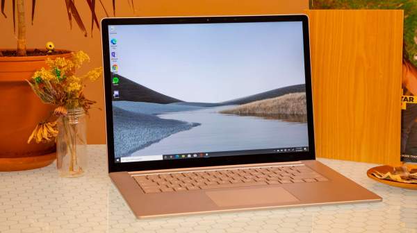 Осенью Microsoft выпустит более доступный ноутбук Surface